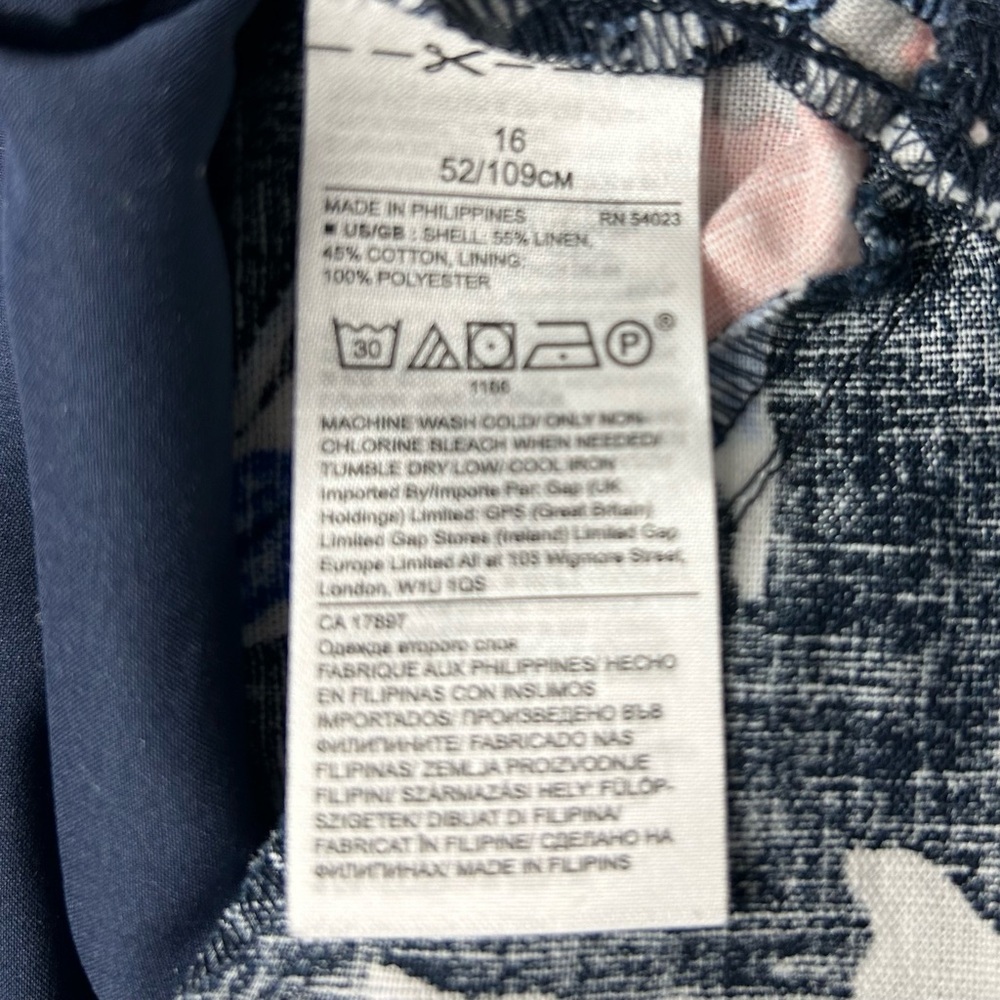 Banana Republic Ruffled Faux Wrap Dress 16
Floral Belted Resort Vacation Cruise - Picture 10 of 12